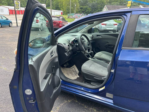 2014 Chevrolet Sonic LS Auto