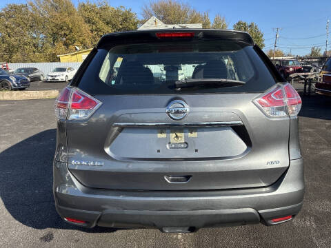 2016 Nissan Rogue SV