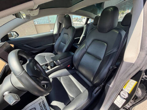 2019 Tesla Model 3 Standard Range Plus
