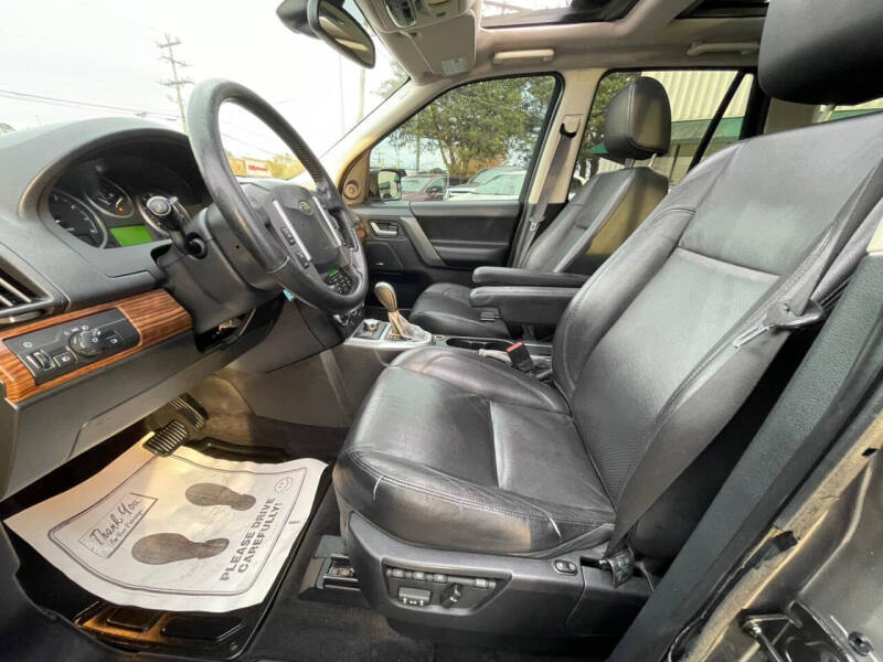 2009 Land Rover LR2 HSE