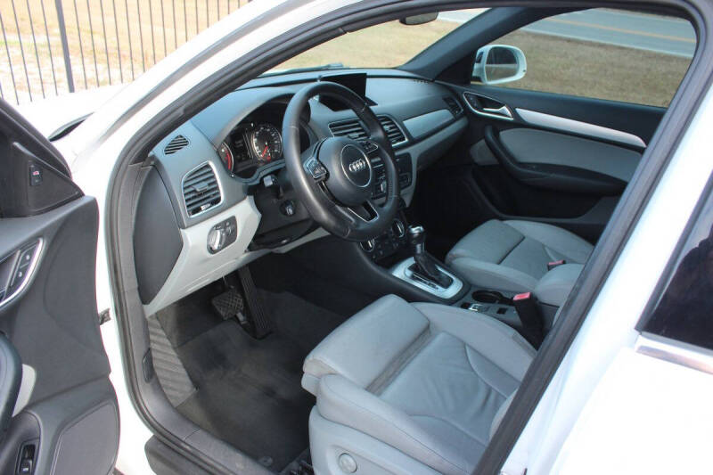 2016 Audi Q3 2.0T Premium Plus