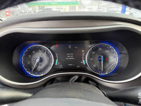 2021 Chrysler Pacifica Touring L