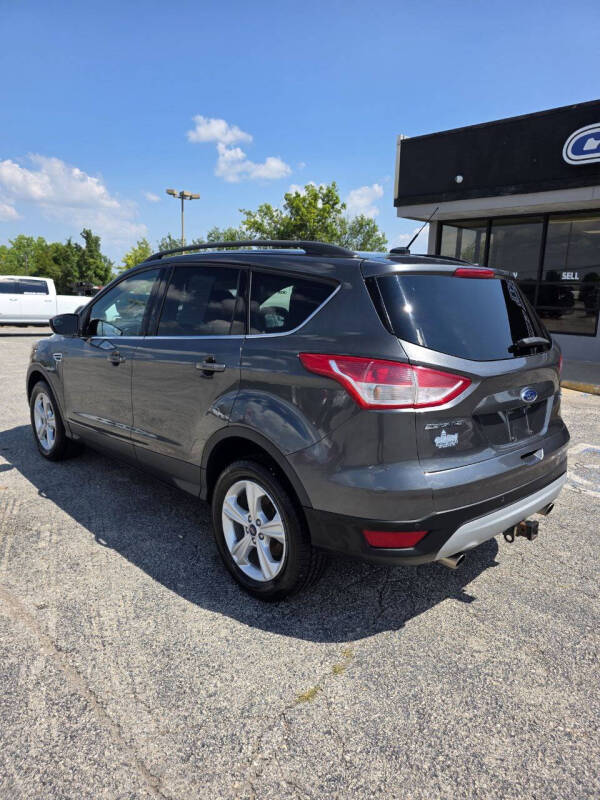 2016 Ford Escape SE