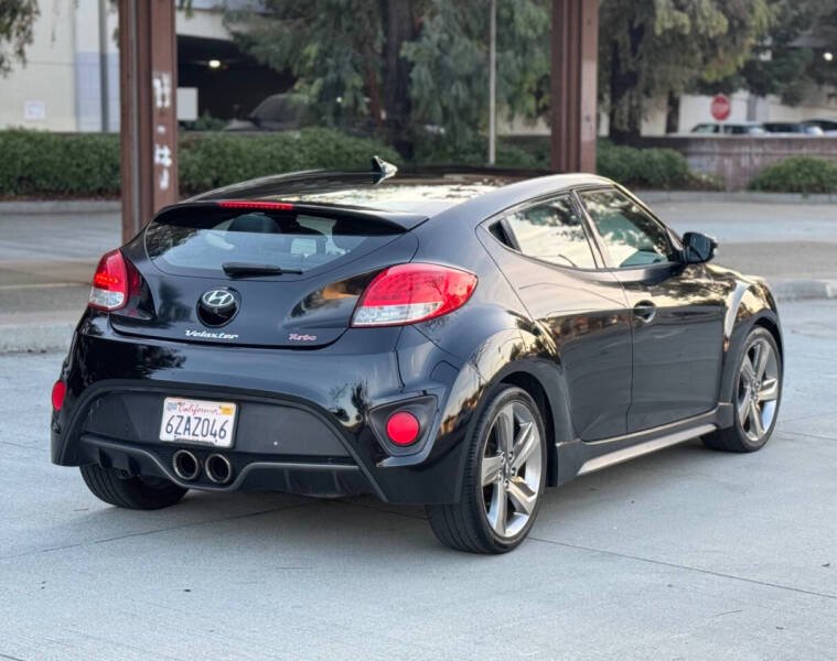 2013 Hyundai Veloster Turbo