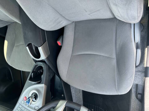 2015 Toyota Prius Three