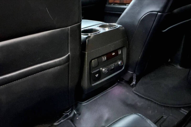 2017 Lincoln Navigator L Select