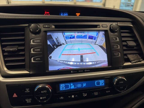 2017 Toyota Highlander LE Plus