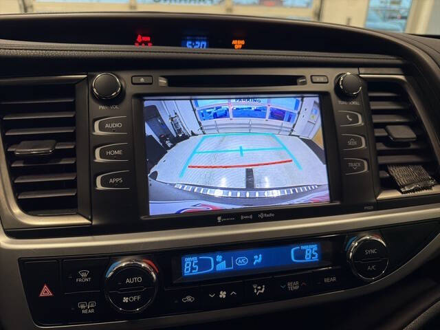 2017 Toyota Highlander LE Plus