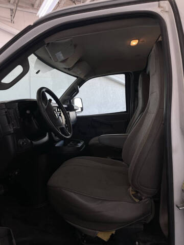 2017 Chevrolet Express 3500