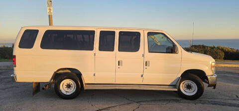 2012 Ford E-Series E-350 SD XLT