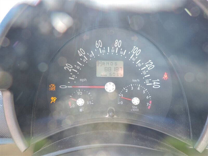 2005 Volkswagen New Beetle Convertible GLS