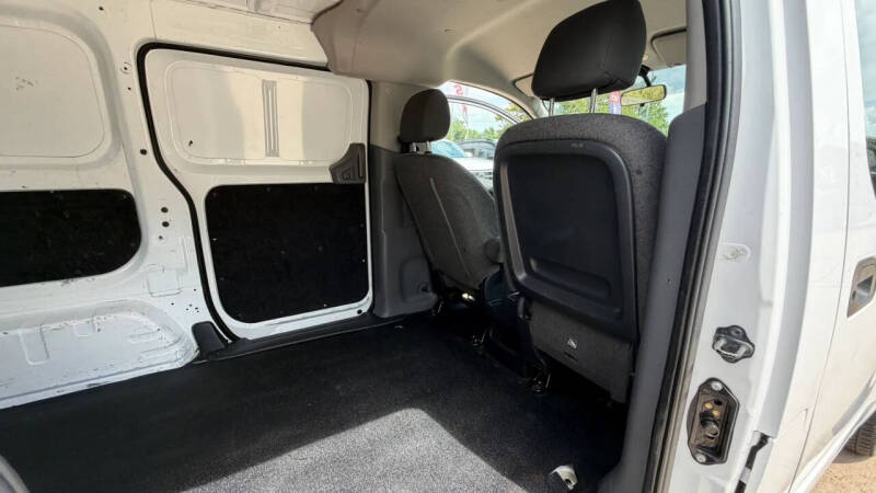2017 Nissan NV200