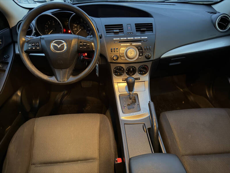 2010 Mazda MAZDA3 i Sport