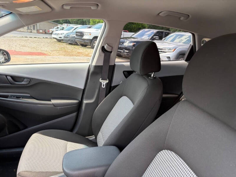 2021 Hyundai Kona SEL
