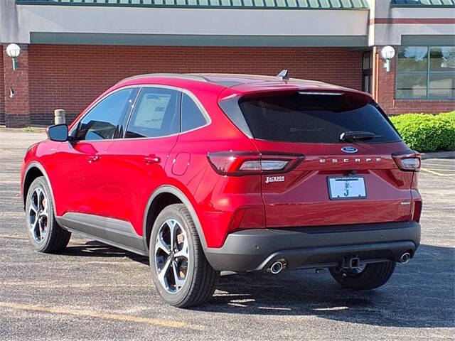 2025 Ford Escape Hybrid ST-Line Select