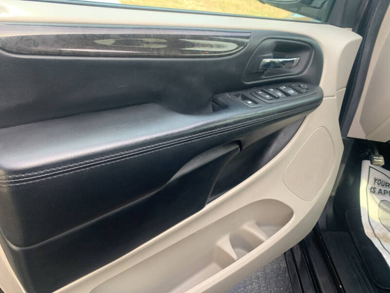 2016 Dodge Grand Caravan SE