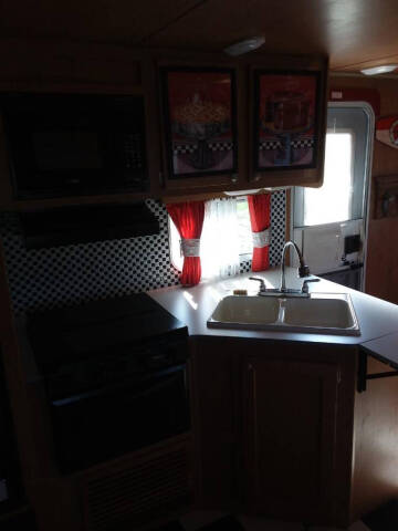 2018 Riverside 290rl Retro