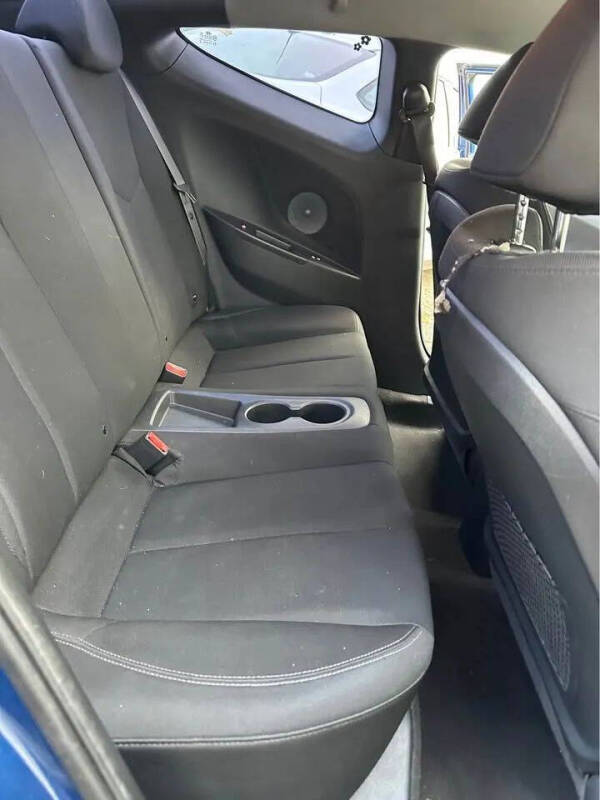 2017 Hyundai Veloster