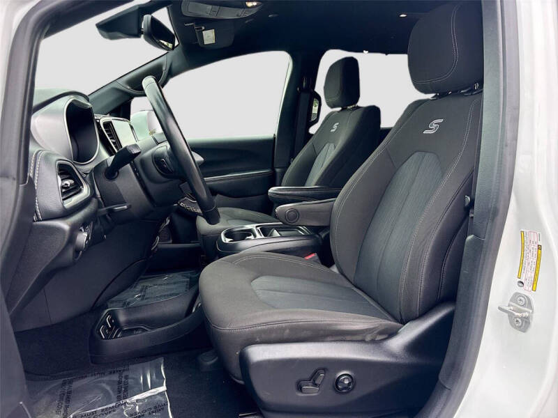 2021 Chrysler Pacifica Touring