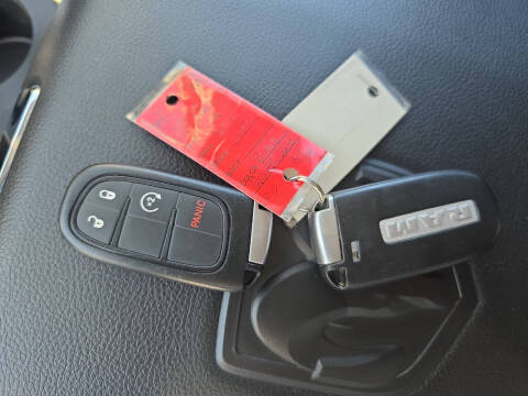 2016 RAM 1500 Laramie