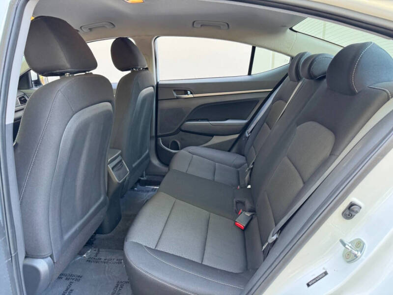 2018 Hyundai Elantra