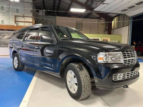 2011 Lincoln Navigator L