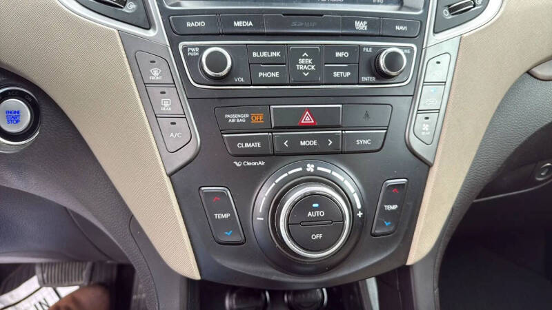 2017 Hyundai Santa Fe