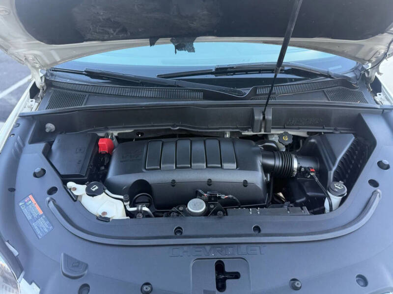 2012 Chevrolet Traverse LS