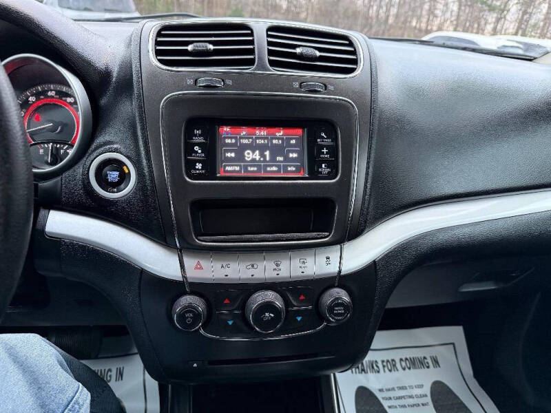 2020 Dodge Journey SE Value