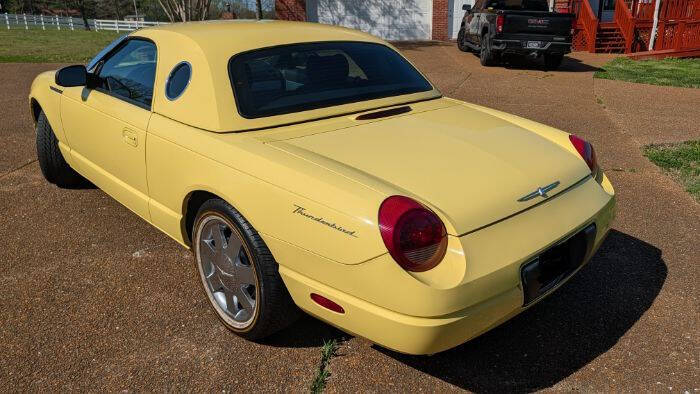 2002 Ford Thunderbird