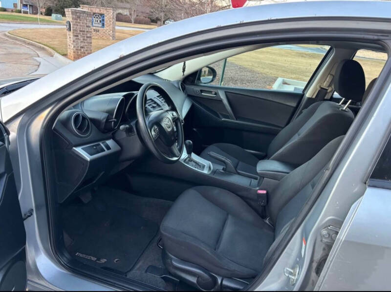 2011 Mazda MAZDA3 i Touring