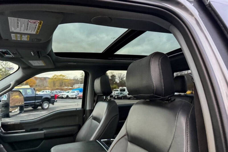 2023 Ford F-450 Super Duty Lariat