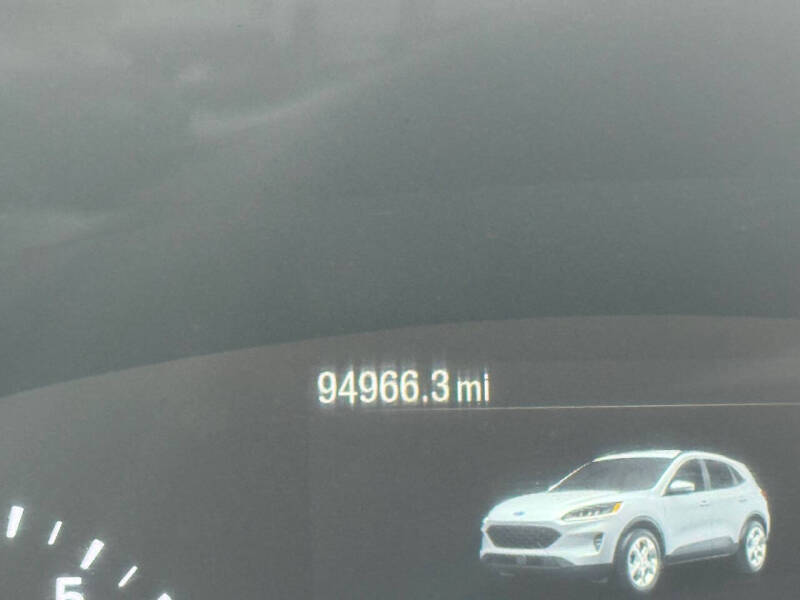 2020 Ford Escape SEL