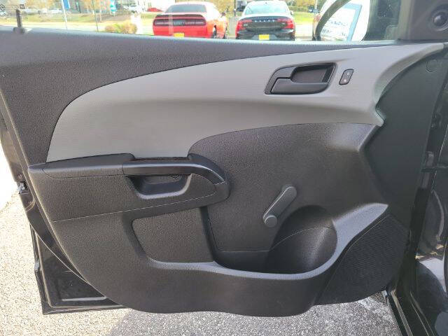 2020 Chevrolet Sonic LT