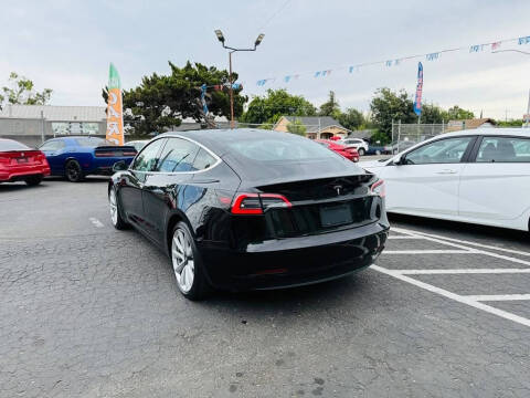 2019 Tesla Model 3 Standard Range