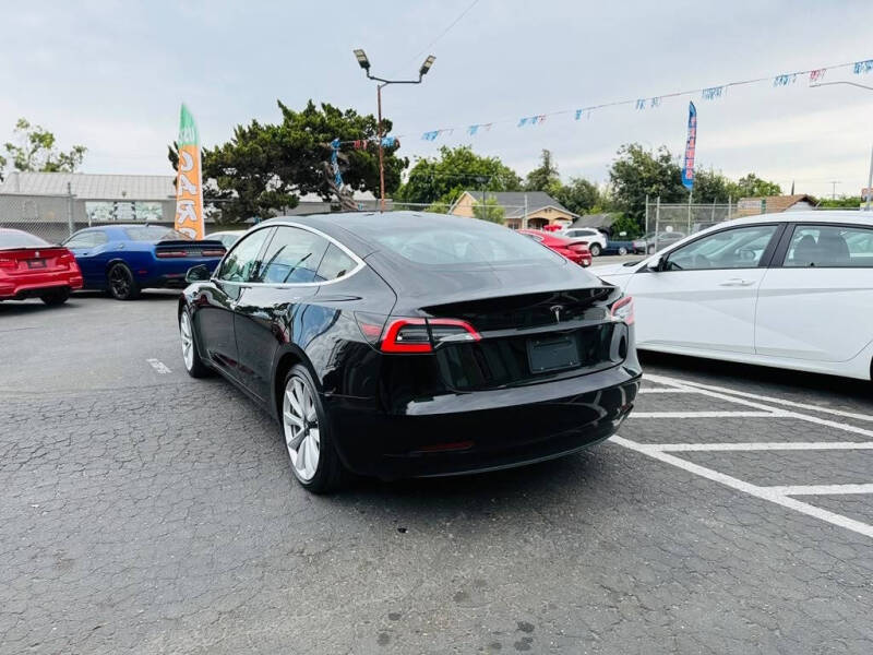 2019 Tesla Model 3 Standard Range
