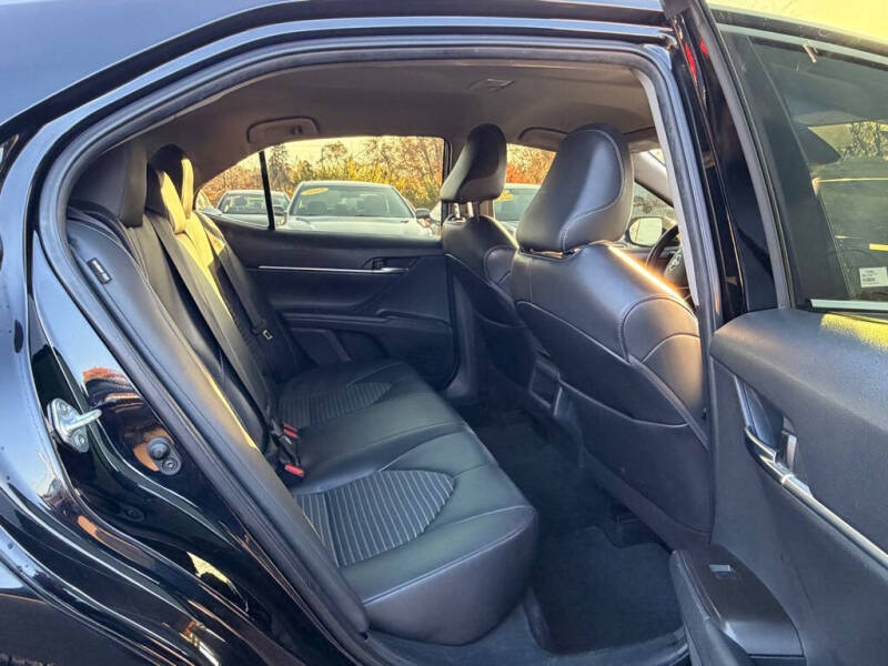 2021 Toyota Camry SE