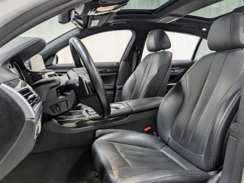 2018 BMW 7 Series 740e xDrive iPerformance