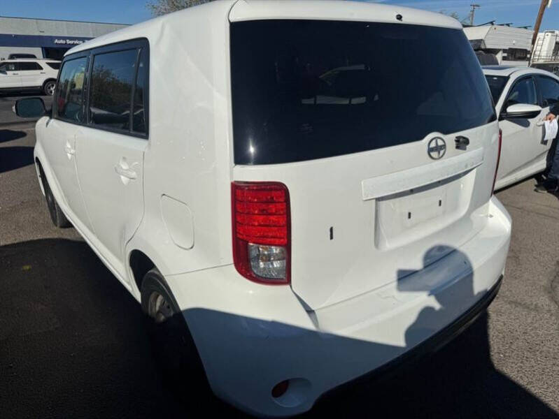 2013 Scion xB