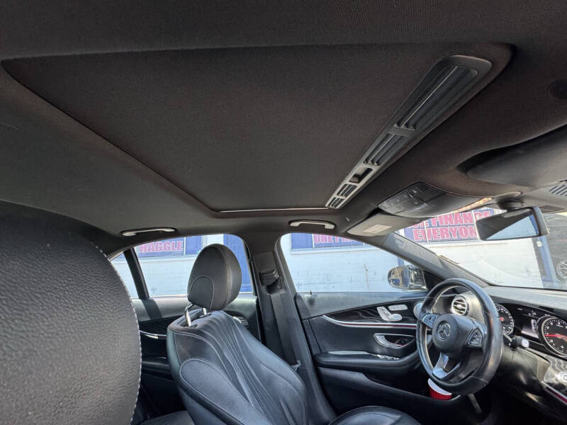 2018 Mercedes-Benz E-Class E 300
