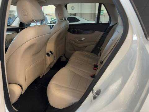 2016 Mercedes-Benz GLC GLC 300