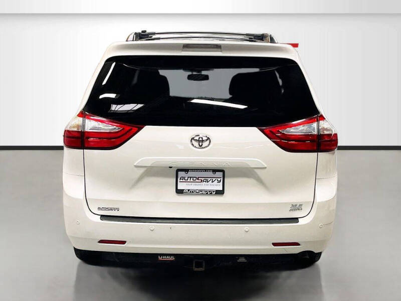 2017 Toyota Sienna
