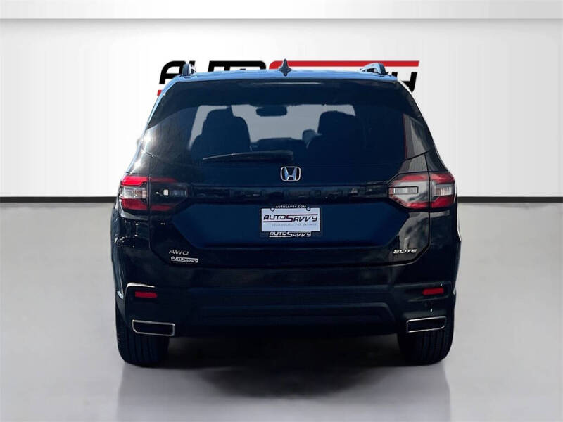 2023 Honda Pilot Elite