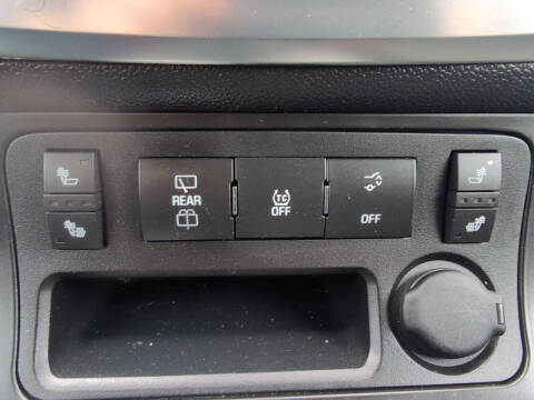 2013 GMC Acadia SLE-2