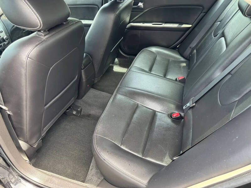 2011 Ford Fusion SEL
