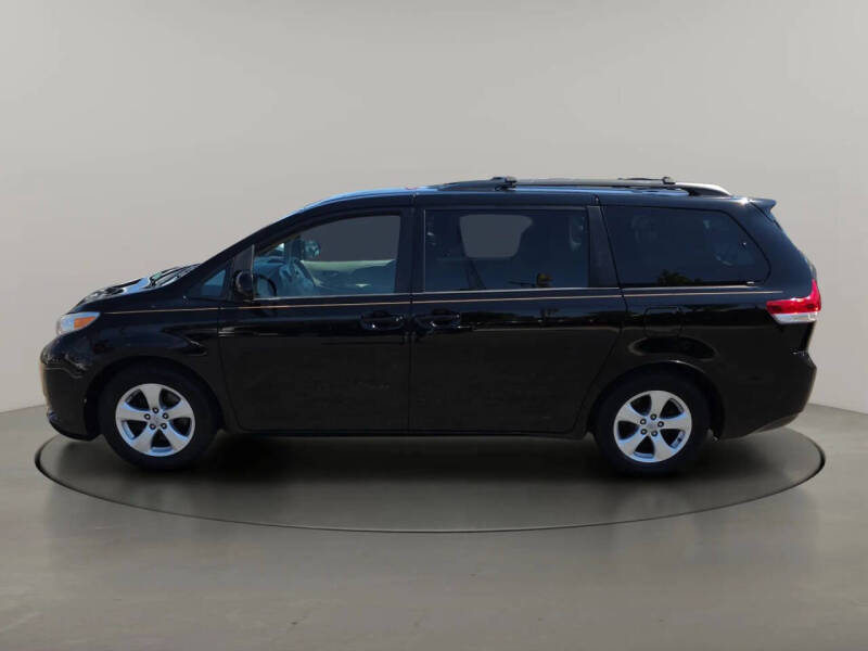2014 Toyota Sienna