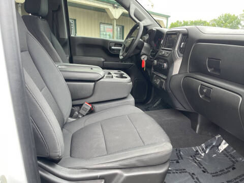 2020 Chevrolet Silverado 1500 Custom