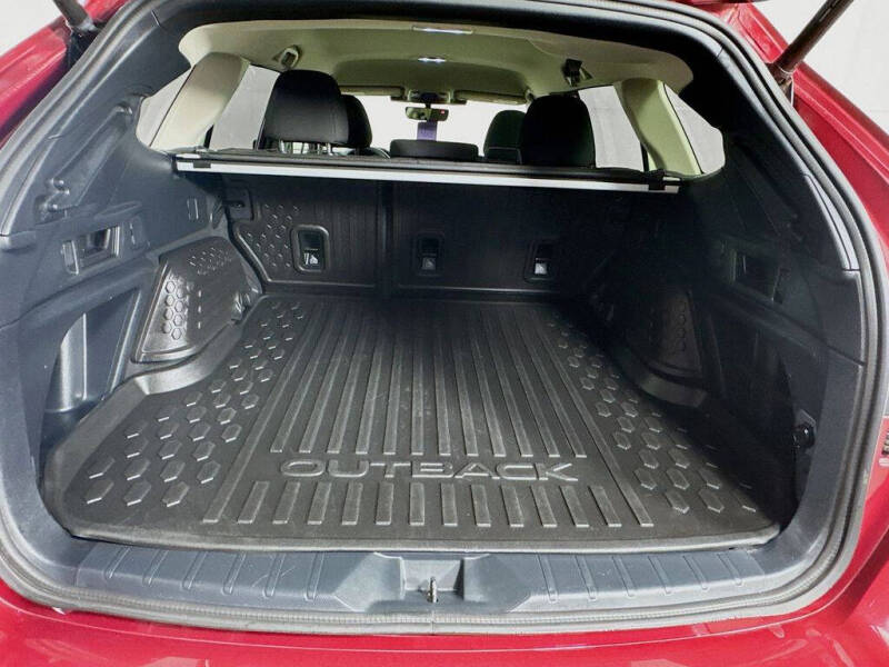 2023 Subaru Outback Premium