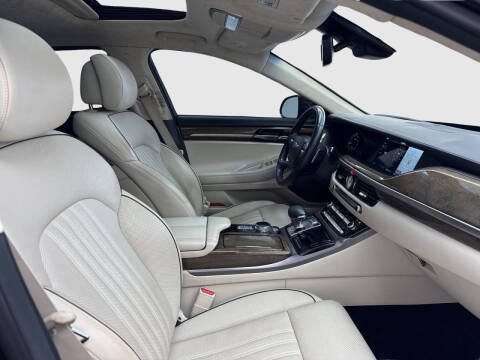 2019 Genesis G90