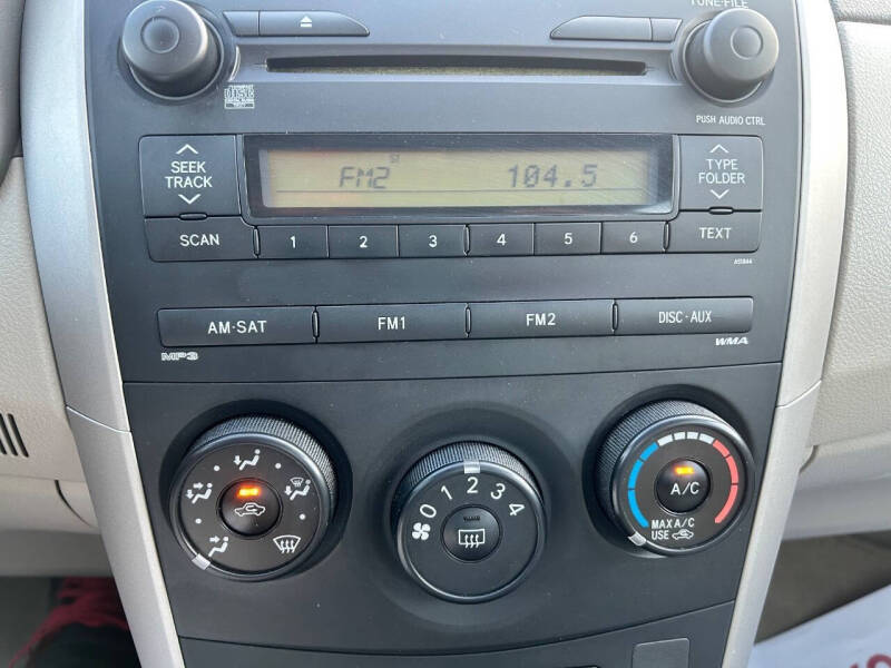 2009 Toyota Corolla LE